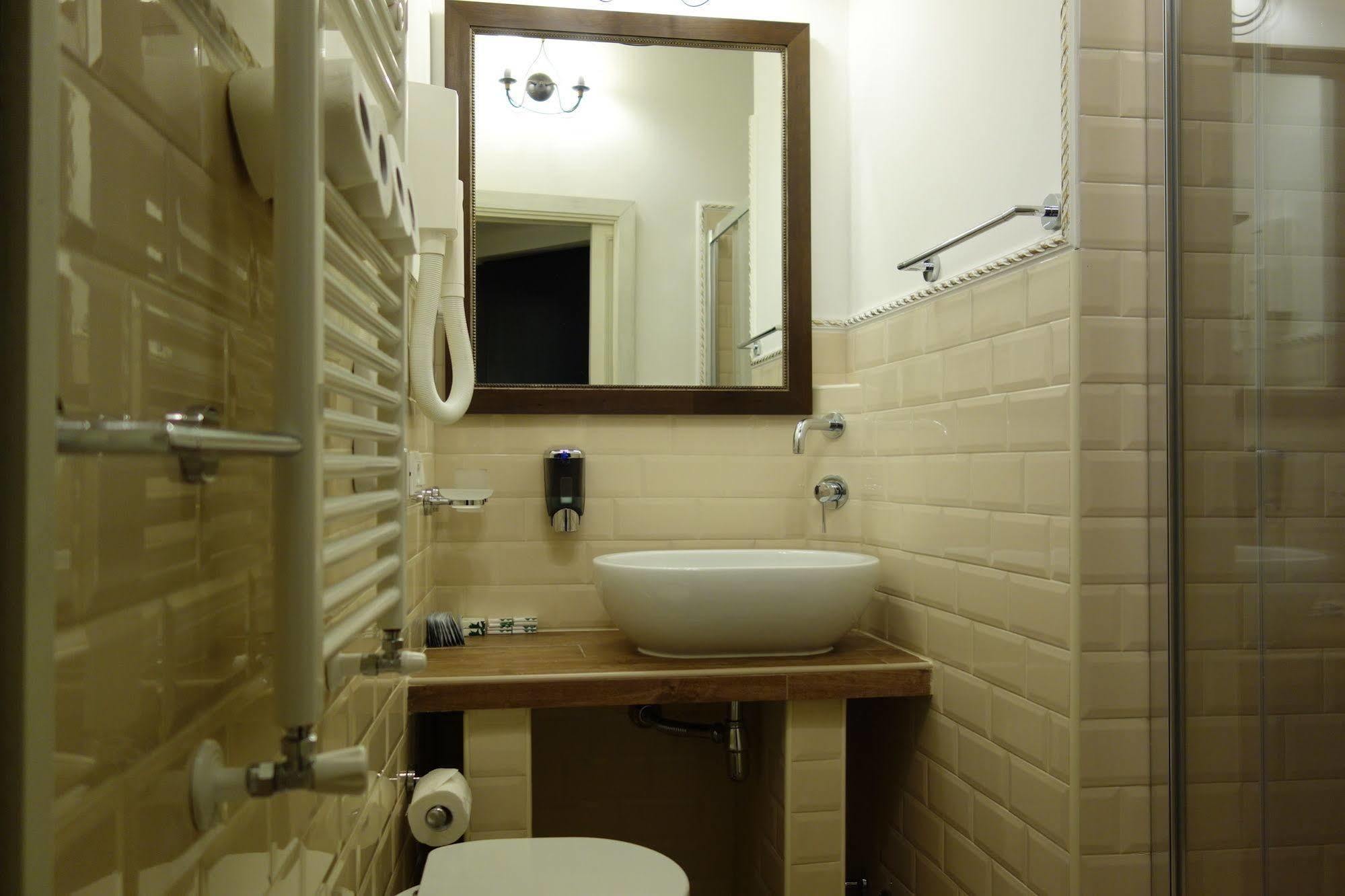 Unounotto Bed & Breakfast Roma Ngoại thất bức ảnh